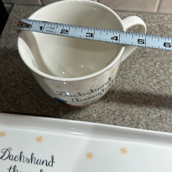 Milly Green British Design ‘Dachshund Through The Snow’ Tray and Matching Mug - Picture 15 of 17
